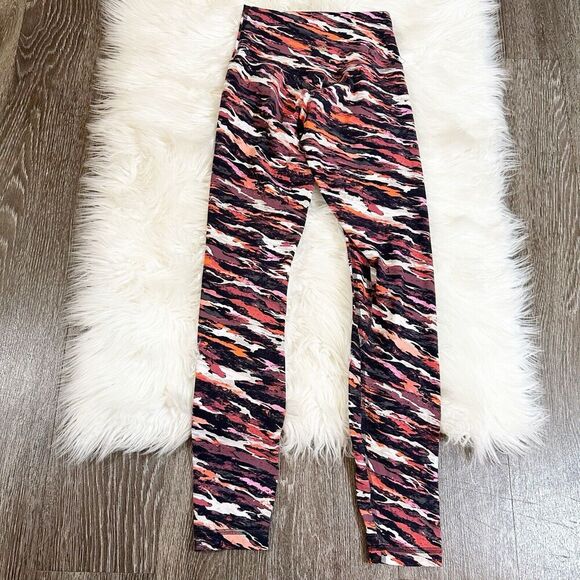 Lululemon Womens Align Legging Lunar New Year Size 2 Tiger Tide Smoky Red - Picture 2 of 6